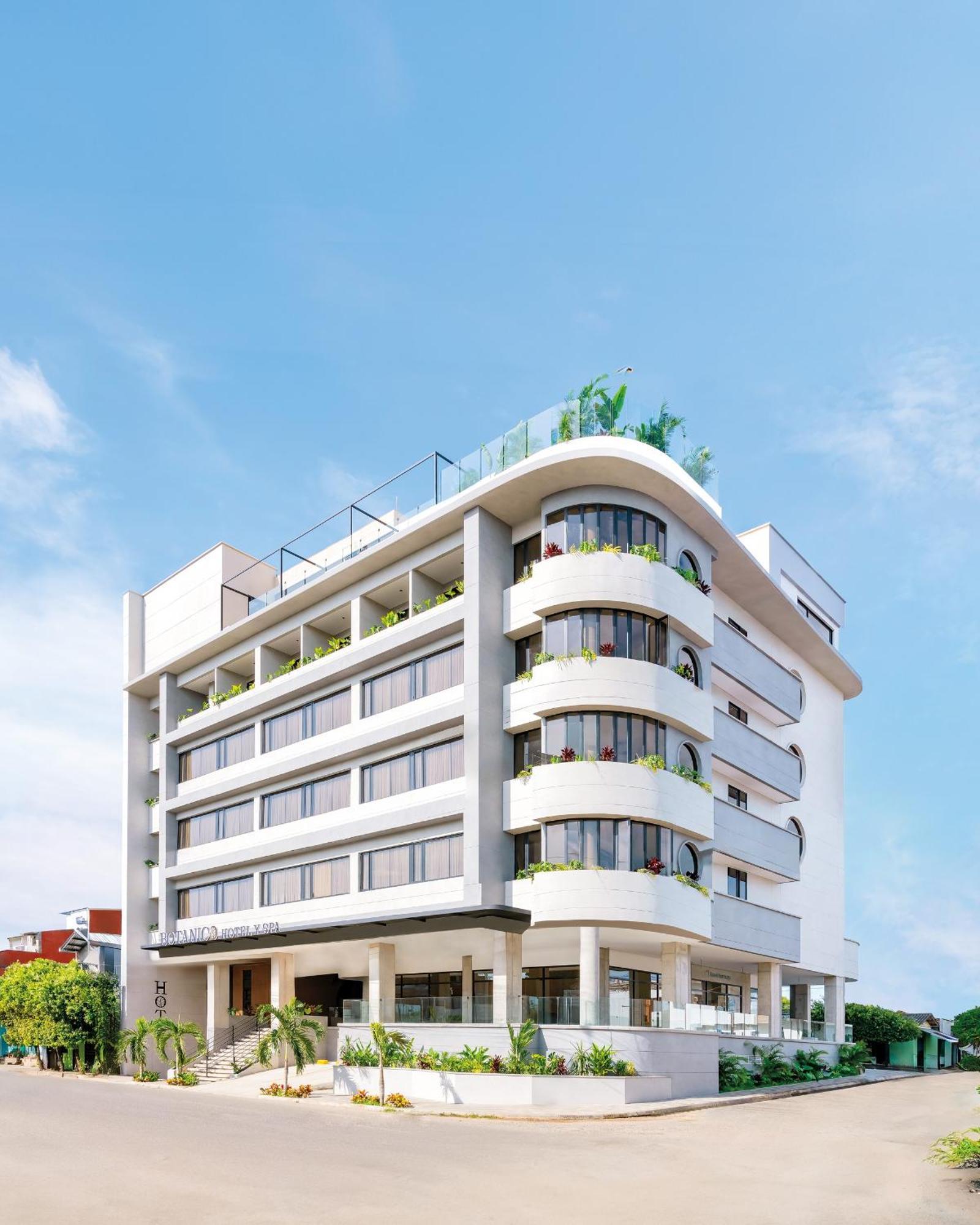 Botanico Hotel Y Spa Caucasia Exterior foto